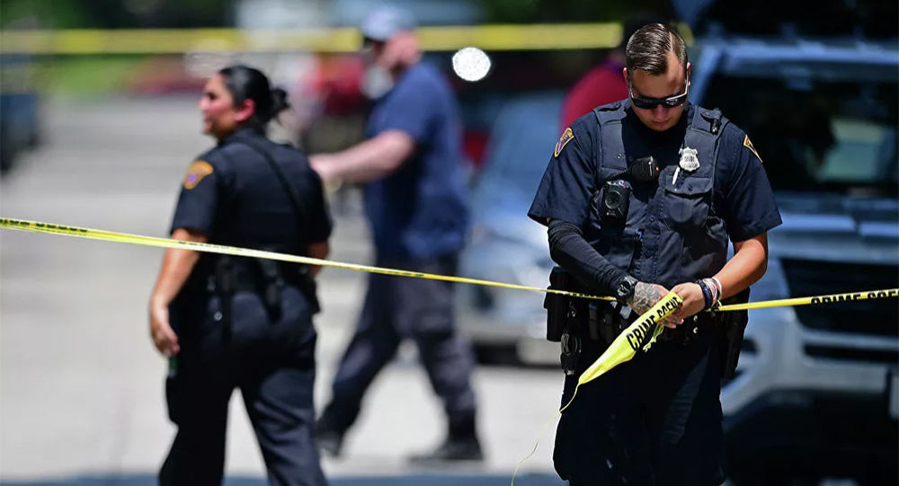 加利福尼亚州校园枪击事件一名伤者死亡