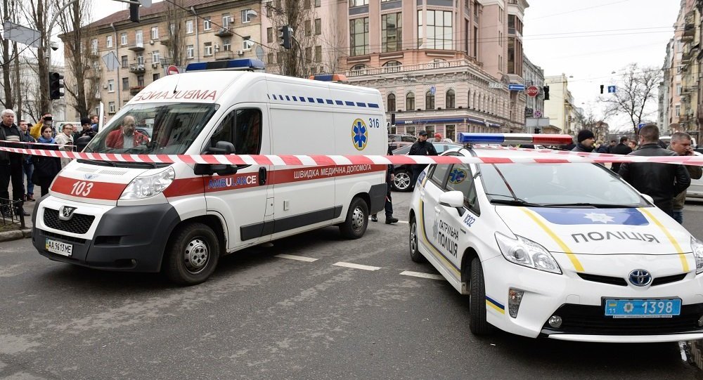 基辅一辆奔驰车爆炸 司机死亡 已宣布抓捕罪犯的特别行动