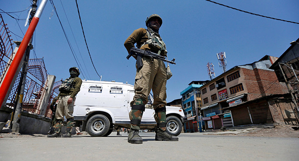 印度警民冲突致3人死亡