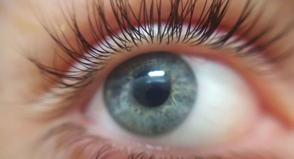 如何确定眼睛缺少维生素B12？