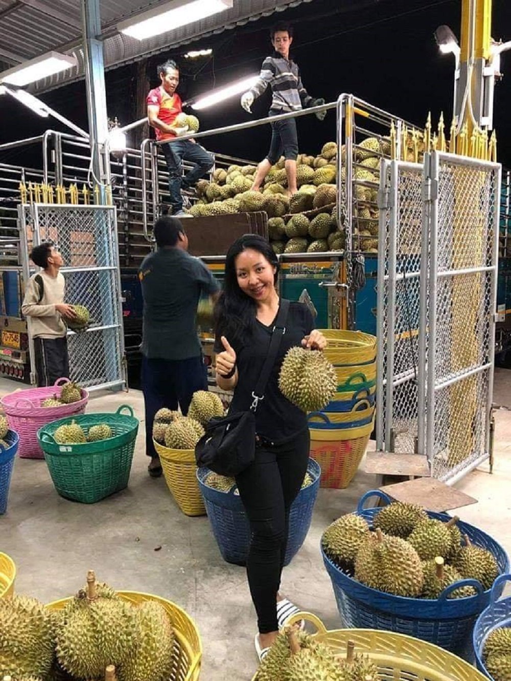 嫁中國人:泰國一商人出錢為女兒找女婿 嫁中國人:泰國一商人出錢為女兒找女婿
