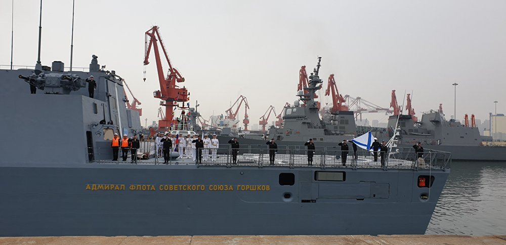 俄海军舰队抵达中国青岛参加阅兵式 俄海军舰队抵达中国青岛参加阅兵式