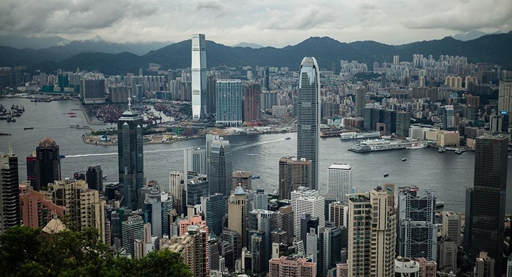 香港旅议会：9月内地入境团旅客人数同期下跌超九成