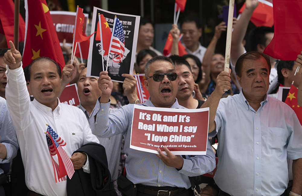 在美华人爱国护港游行 在美华人爱国护港游行