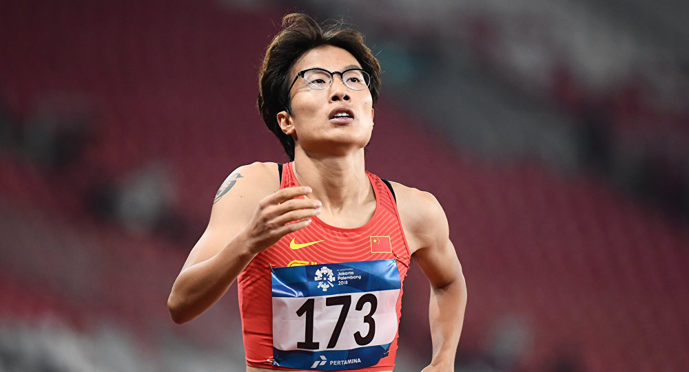 中国女子田径运动员被质疑是男儿身