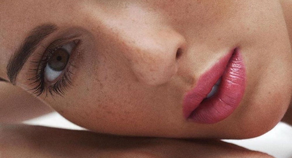 åæ§æ¨¡ç¹æä¸ºé¦å¥å¿ä»£è¨äºº