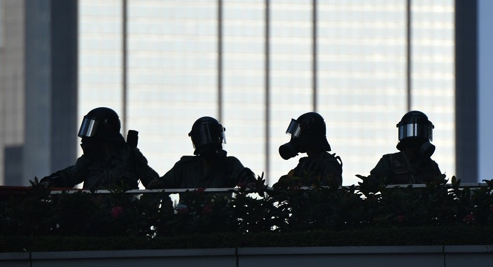中国外交部：发生在香港的极端暴力犯罪行为理应予以反对和抵制