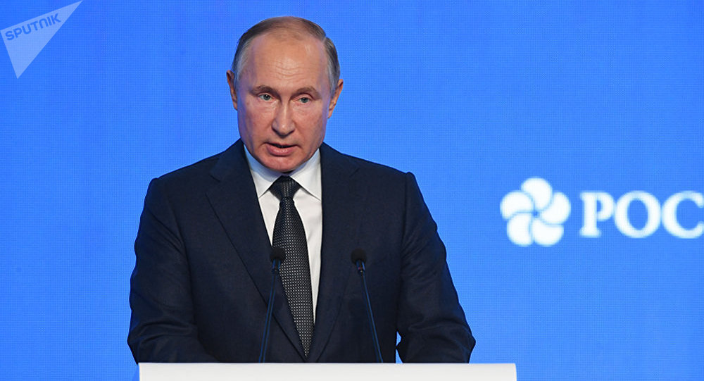 普京：俄中关系向来不受与他国关系影响，比如俄美关系