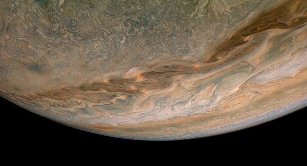 NASA科学家首次证实木星卫星表面存在水汽