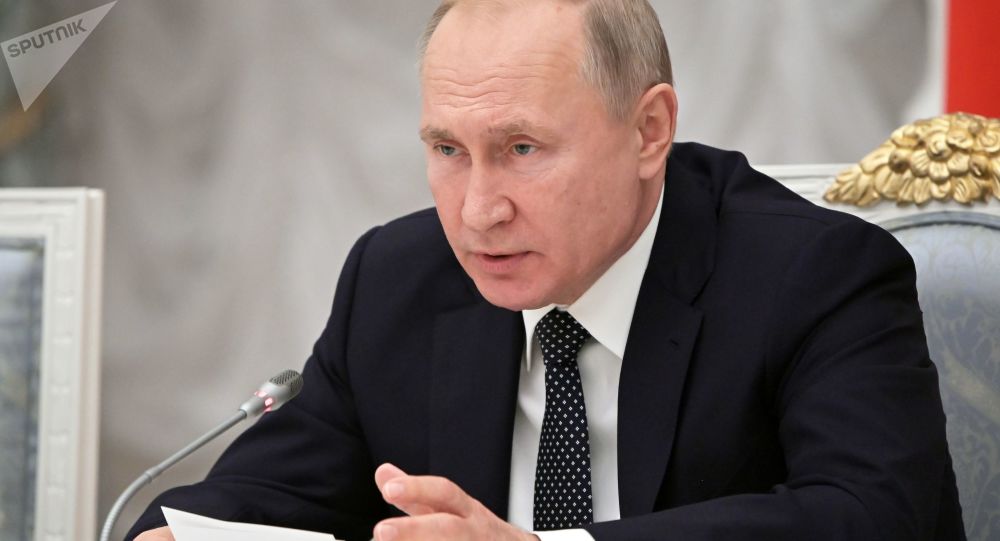民调：俄罗斯人评选普京为最知名情报人员之一