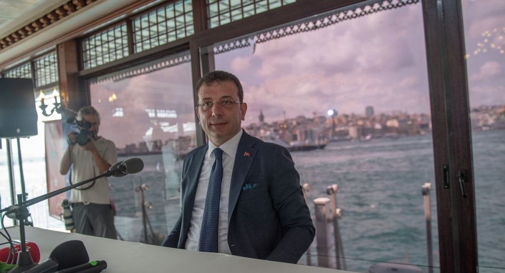 伊斯坦布尔市长提议就是否建连接黑海与地中海的新运河举行全民公决