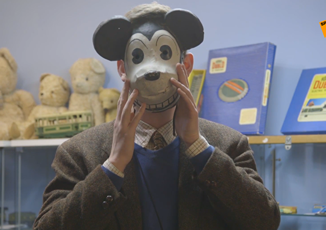 纳粹德国时期的"米老鼠面具"将被拍卖